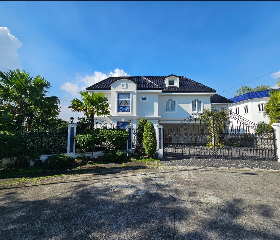 The Ayala Alabang Baroque Entertainment Estate